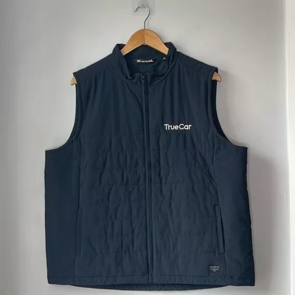 Travis Mathew Golf Vest Black Size XXL